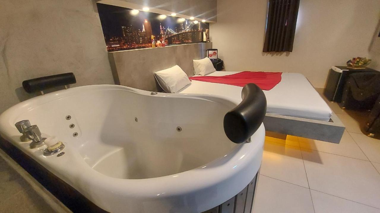 Motel Copacabana Ribeirão Preto Εξωτερικό φωτογραφία