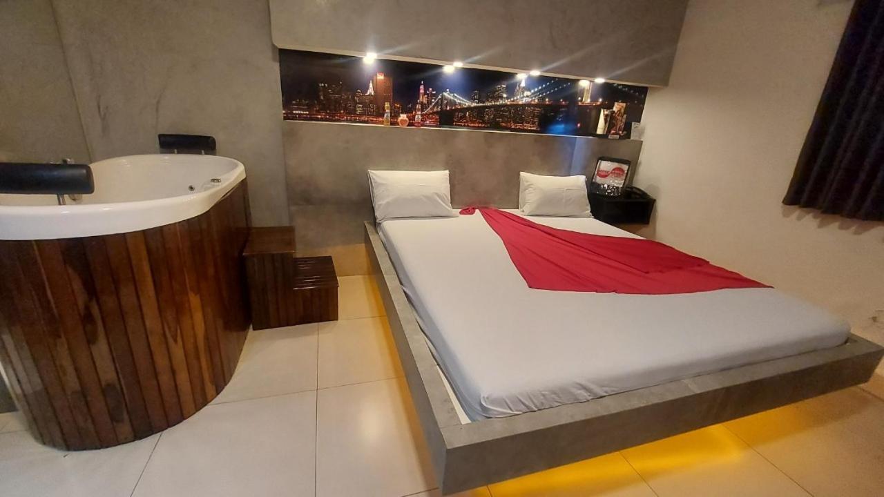 Motel Copacabana Ribeirão Preto Εξωτερικό φωτογραφία